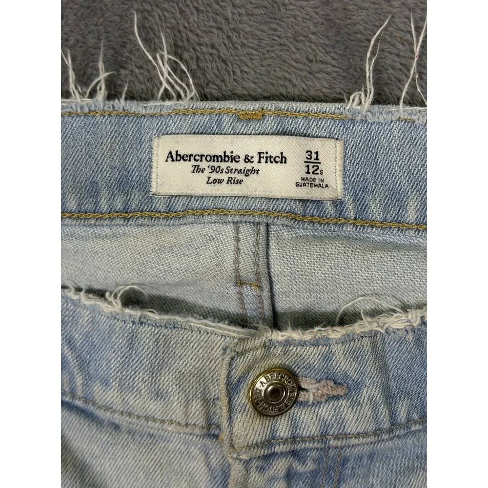 Abercrombie‎ And Fitch Jeans Womens 12 S Blue Light Wash 90s Straight Low Rise